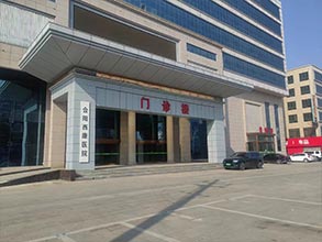 西康醫院基礎加固及頂升糾偏工程
